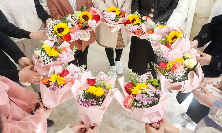 愛在三八節(jié)，情暖半邊天——濟(jì)南賽成為女員工送上節(jié)日祝福